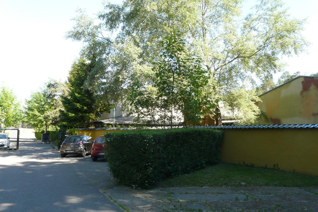 Hotel Kreuzbruchhof Burg Stargard Exterior foto