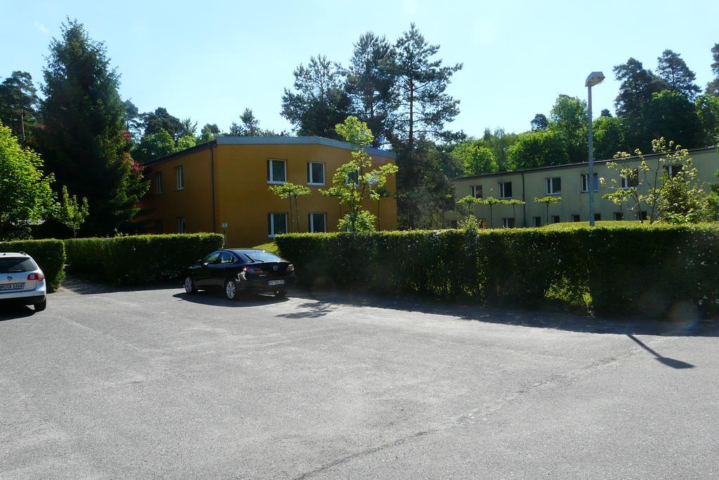 Hotel Kreuzbruchhof Burg Stargard Exterior foto